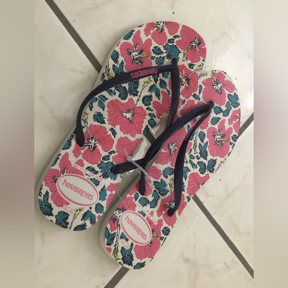Havaianas Pink Floral Flip Flops
